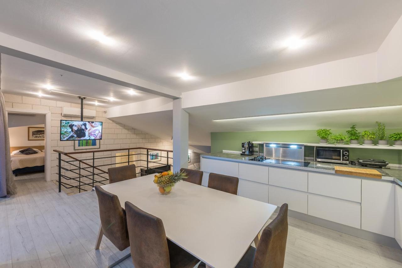 Apartmani Maris Макарска Экстерьер фото